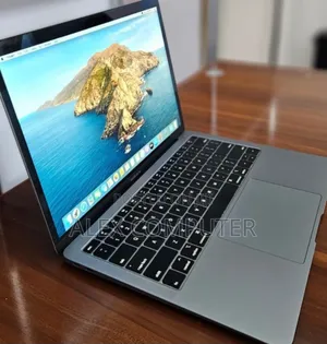 Photo - New Laptop Apple MacBook 2019 8GB Intel Core I5 SSD 128GB