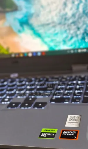 New Laptop Lenovo LOQ 15ARP9 16GB AMD Ryzen 7 SSD 1T