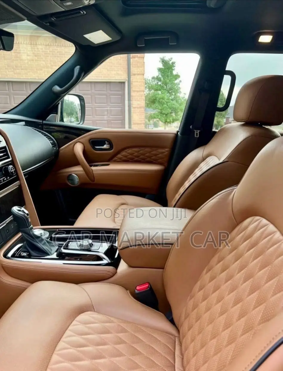 Infiniti QX80 PREMIUM SELECT 2021 White