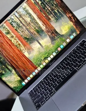 Photo - New Laptop Apple MacBook Pro 2019 16GB Intel Core I9 SSD 1T