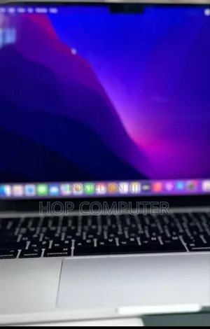 New Laptop Apple MacBook Air 2022 M2 8GB Apple M2 SSD 256GB