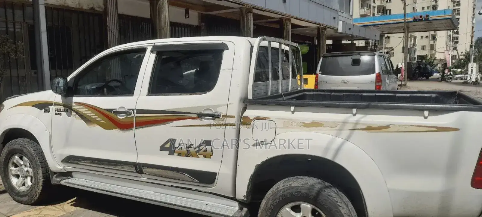 Toyota Hilux 2008 White