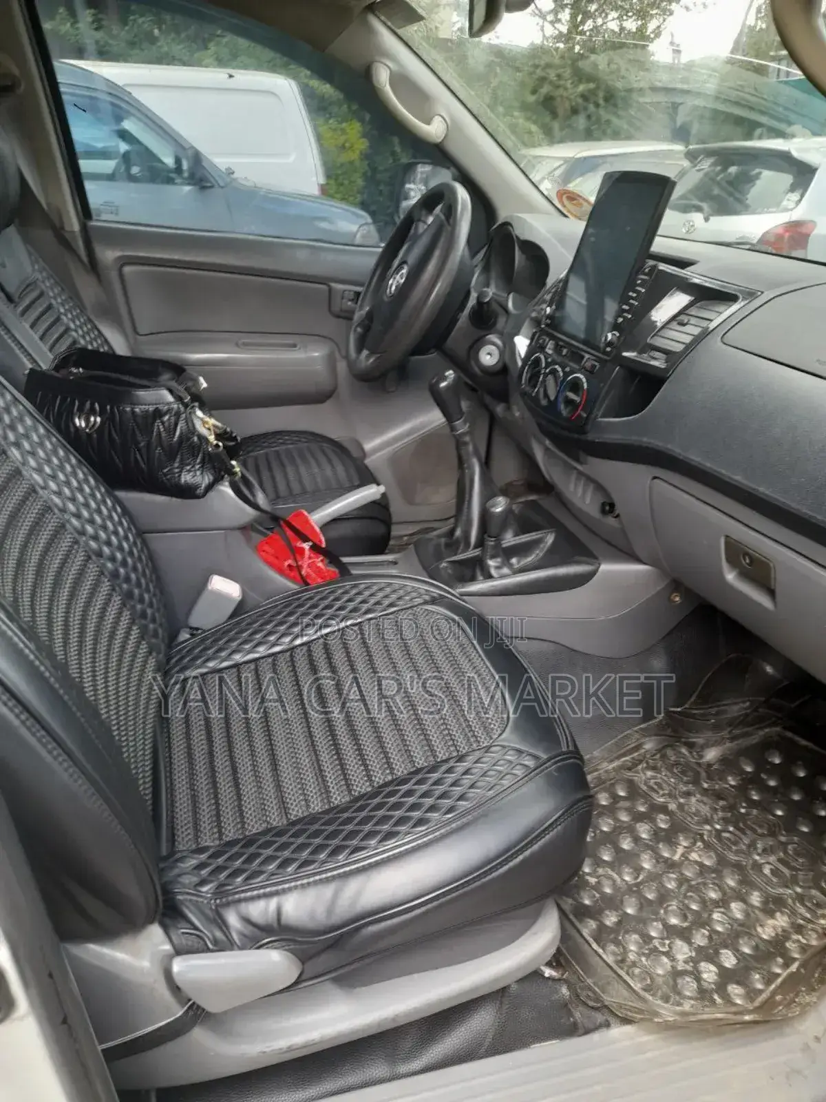 Toyota Hilux 2008 White