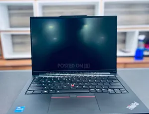 Photo - New Laptop Lenovo ThinkPad Yoga 32GB Intel Core I7 SSD 512GB