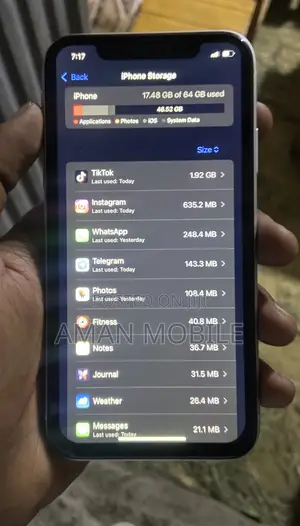 Apple XR 64 GB White