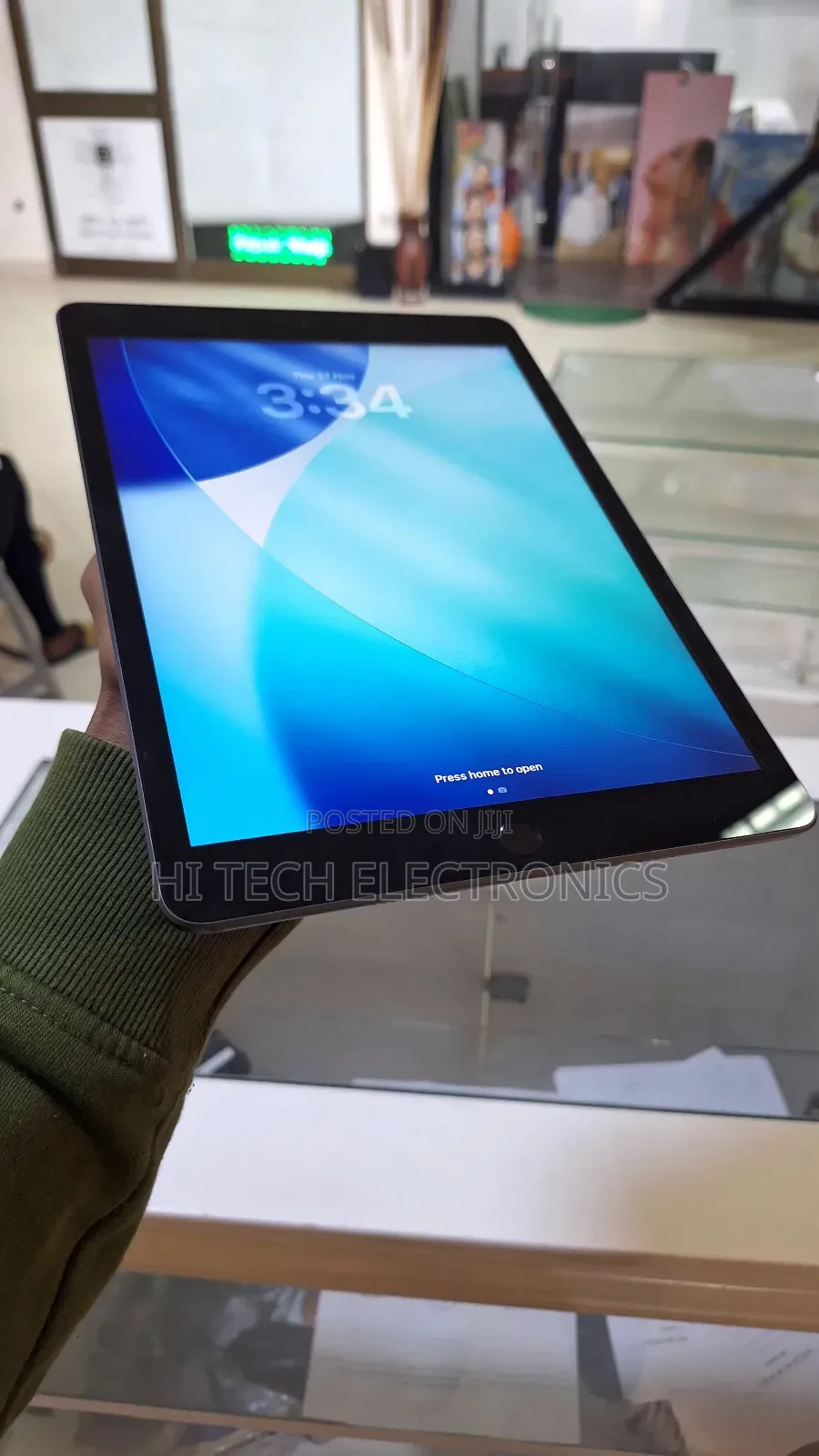 New Apple iPad 10.2 (2020) 64 GB Gray