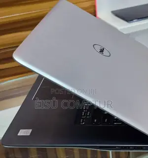 New Laptop Dell Inspiron 15 8GB Intel Core I7 SSD 1T