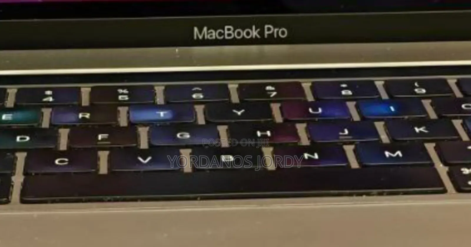 New Laptop Apple MacBook Pro 2019 16GB Intel Core I7 SSD 512GB