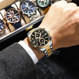 Elegant Curren Men's Black Gold Dial Quartz Wristwatch