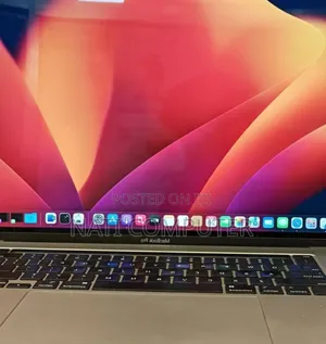 New Laptop Apple MacBook Pro 2019 16GB Intel Core I7 SSD 512GB