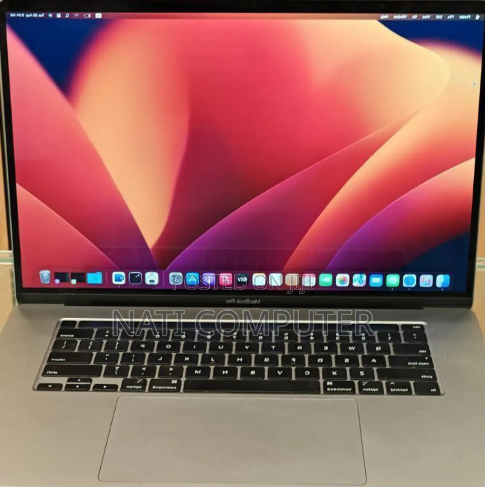 New Laptop Apple MacBook Pro 2019 16GB Intel Core I7 SSD 512GB