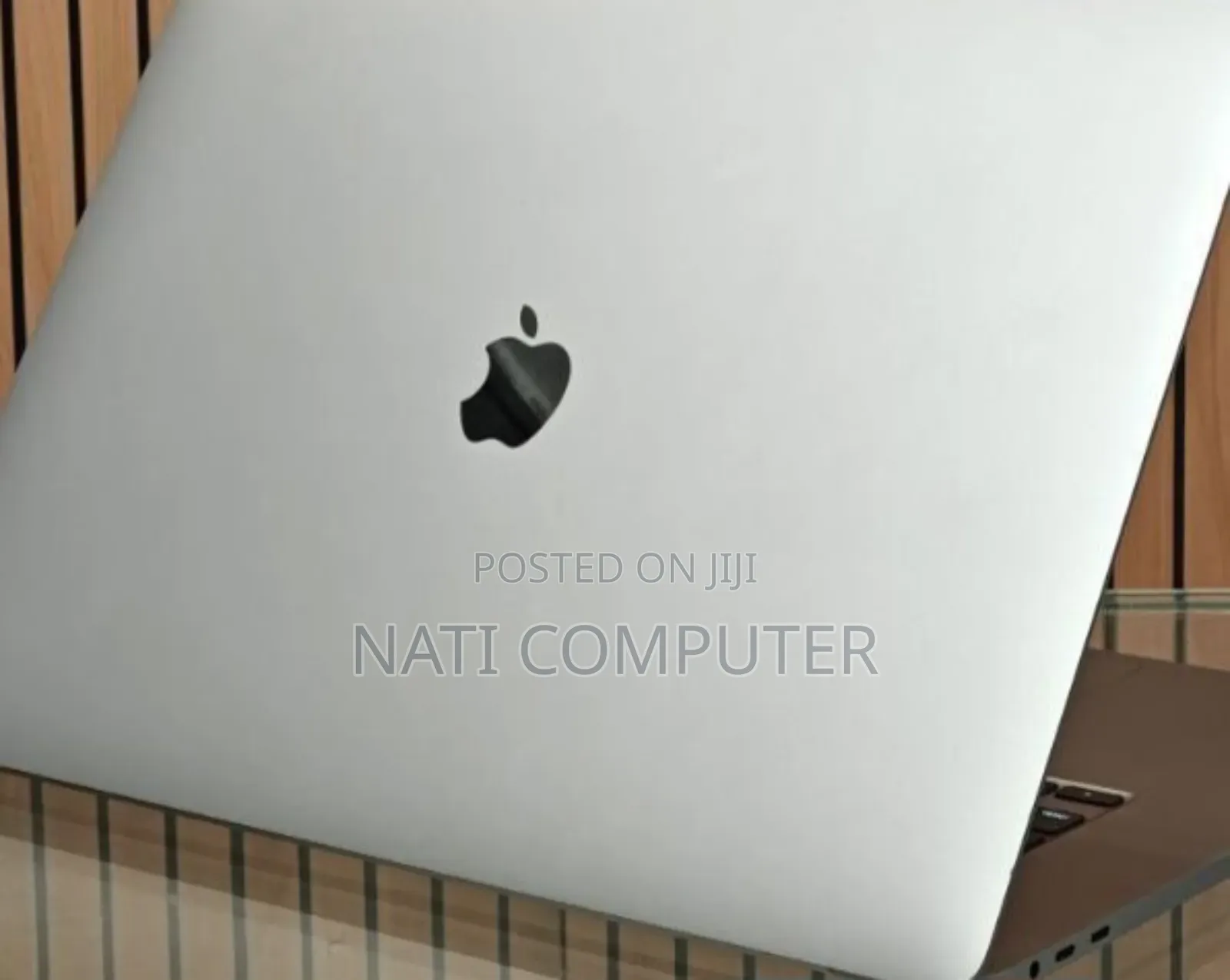 New Laptop Apple MacBook Pro 2019 16GB Intel Core I7 SSD 512GB