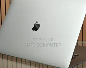 New Laptop Apple MacBook Pro 2019 16GB Intel Core I7 SSD 512GB