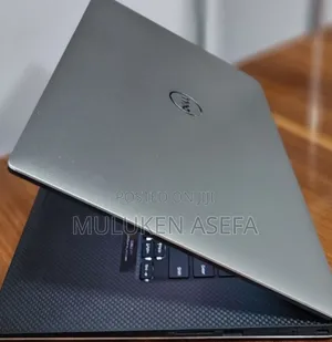 New Laptop Dell XPS 15 16GB Intel Core I7 SSD 512GB