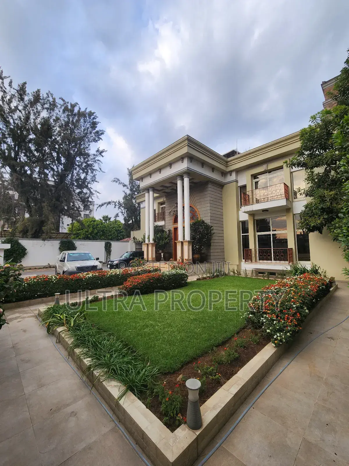 7bdrm House in Bole for rent