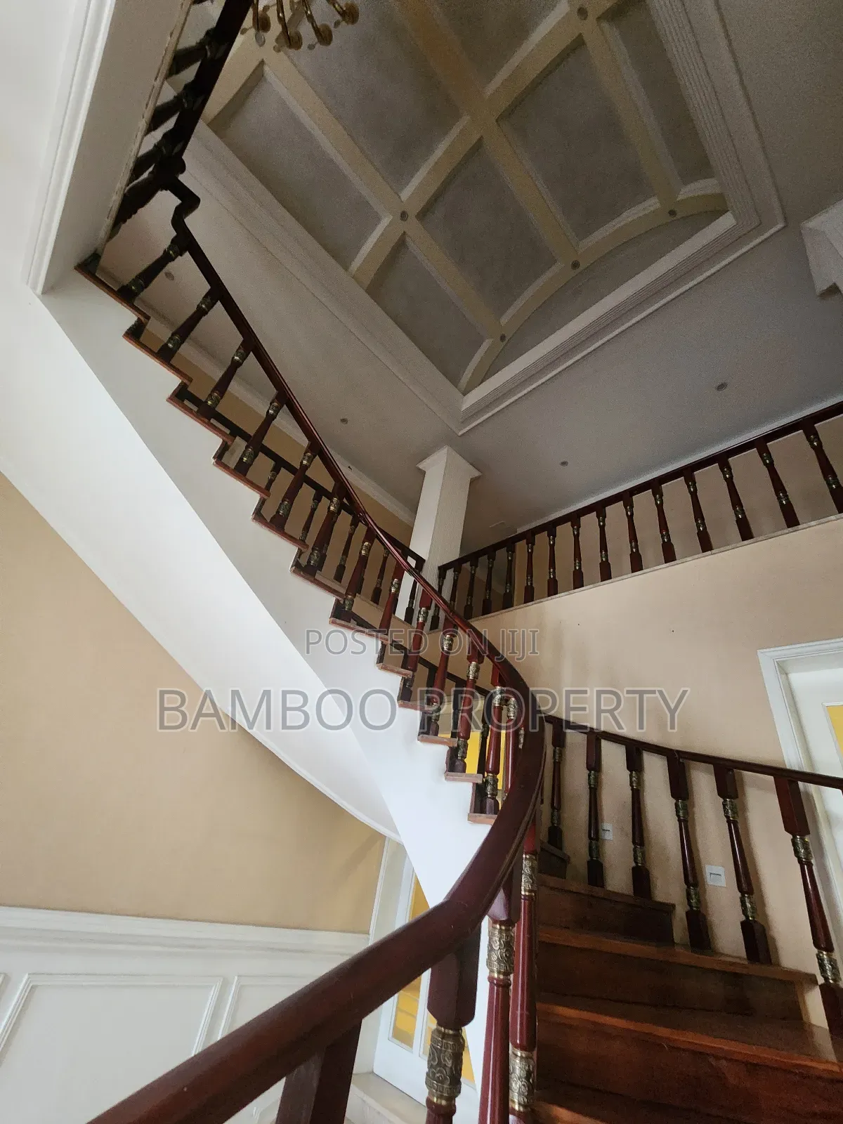 7bdrm House in Bole for rent