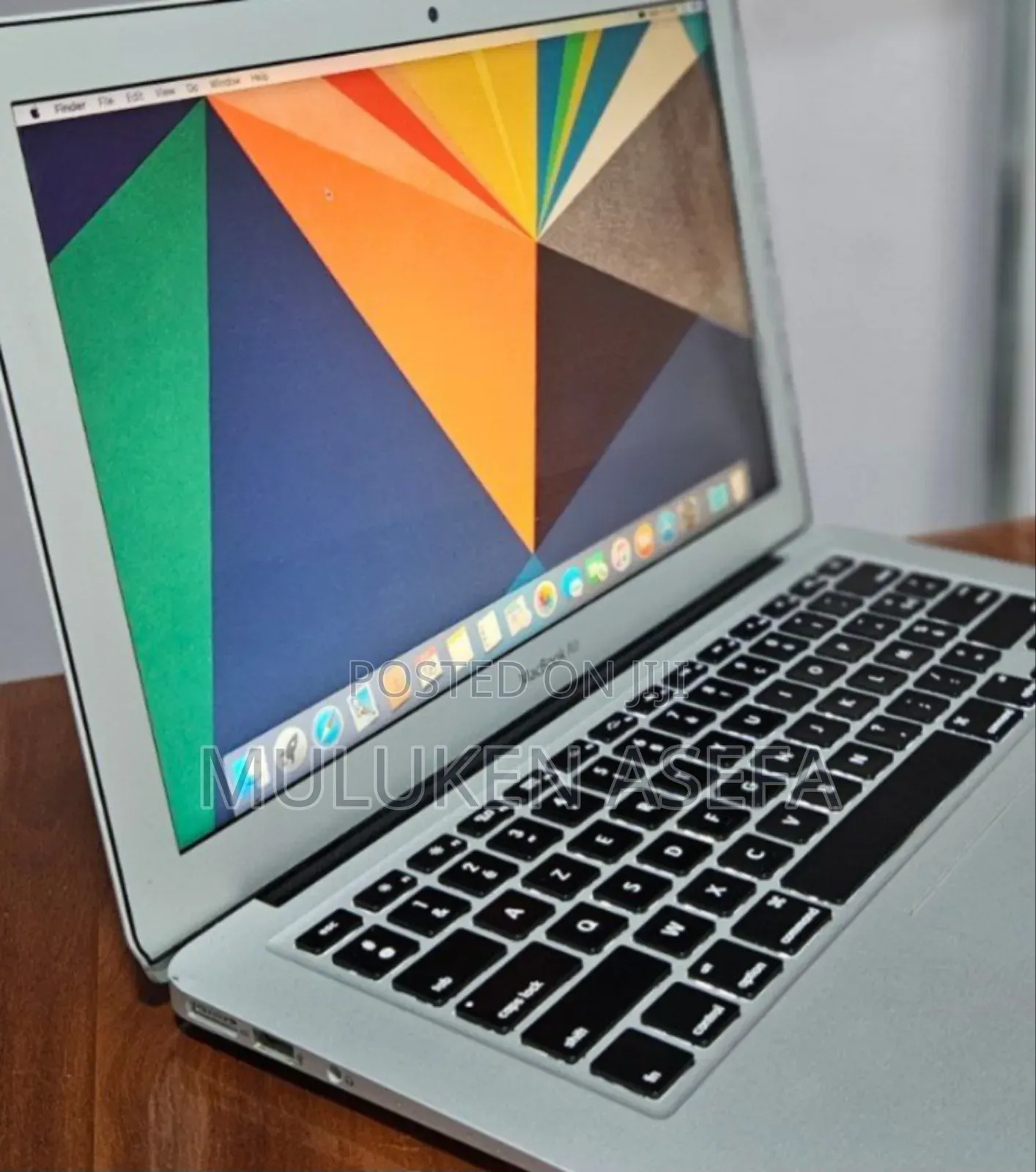 New Laptop Apple MacBook Air 2015 8GB Intel Core I5 SSD 256GB