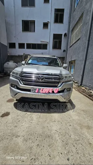 Toyota Land Cruiser 4.5 V8 TD STD 2009 Silver