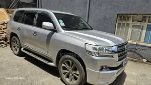 Toyota Land Cruiser 4.5 V8 TD STD 2009 Silver