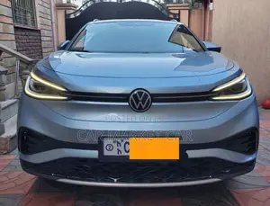 Photo - Volkswagen ID.4 X 52 kWh RWD 2022 Yellow