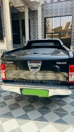 Toyota Hilux 2008 Black