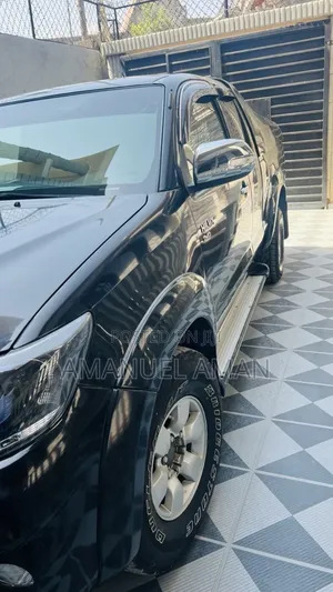 Toyota Hilux 2008 Black