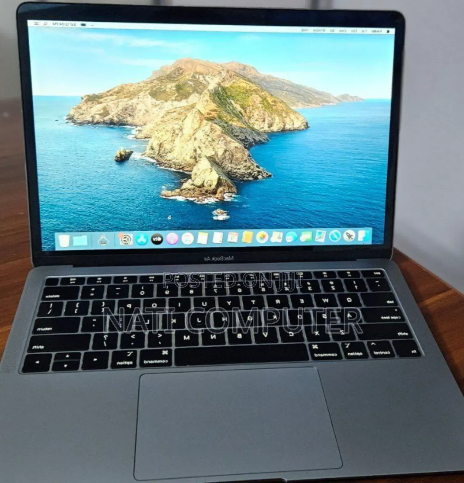 New Laptop Apple MacBook 2015 8GB Intel Core I5 SSD 256GB