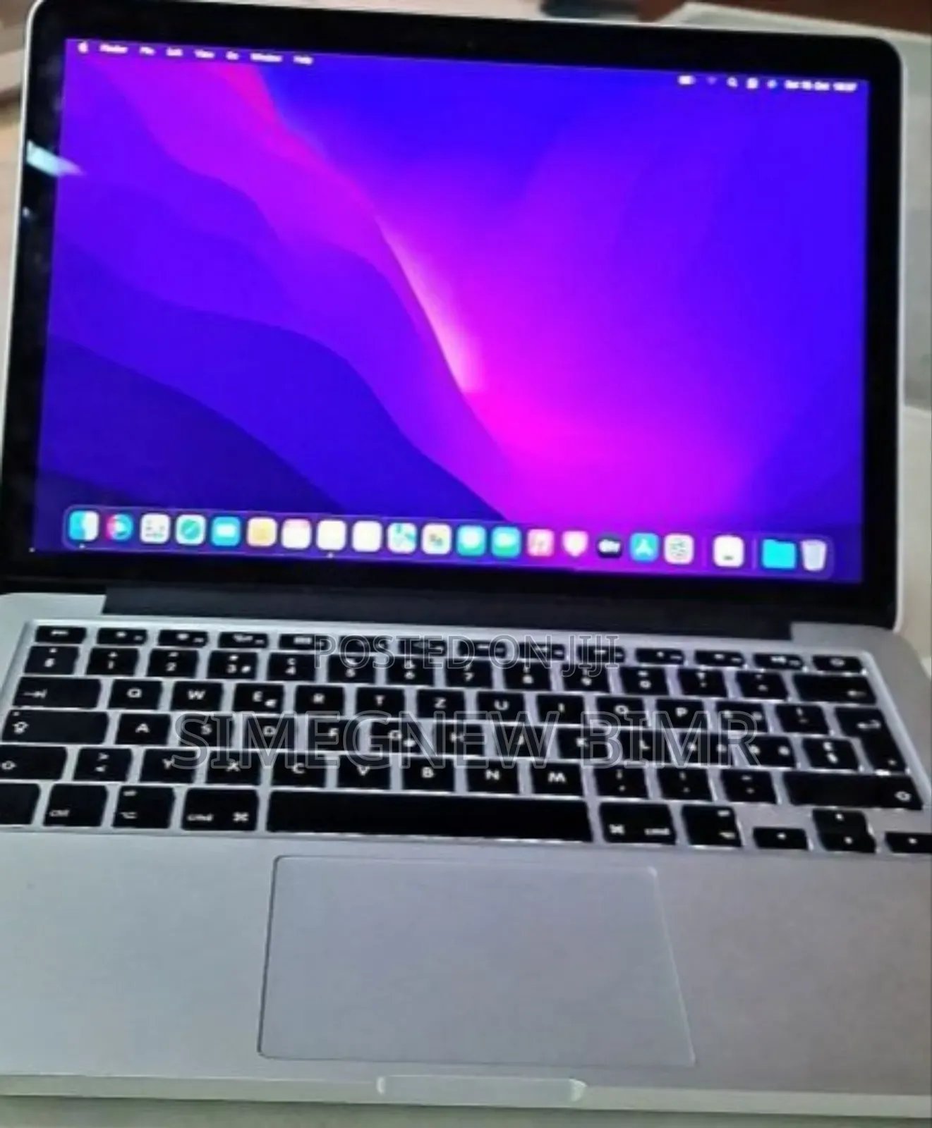New Laptop Apple MacBook Pro 2015 8GB Intel Core I5 SSD 256GB