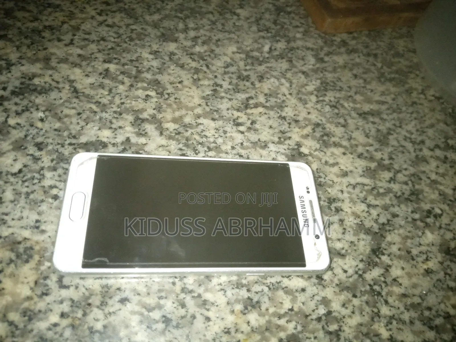 Samsung Galaxy A3 Duos 16 GB White