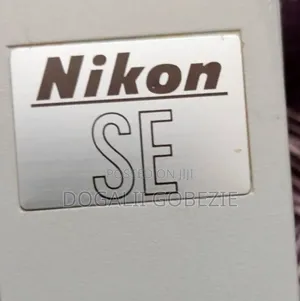 Nikon Se Microscope (Japan )
