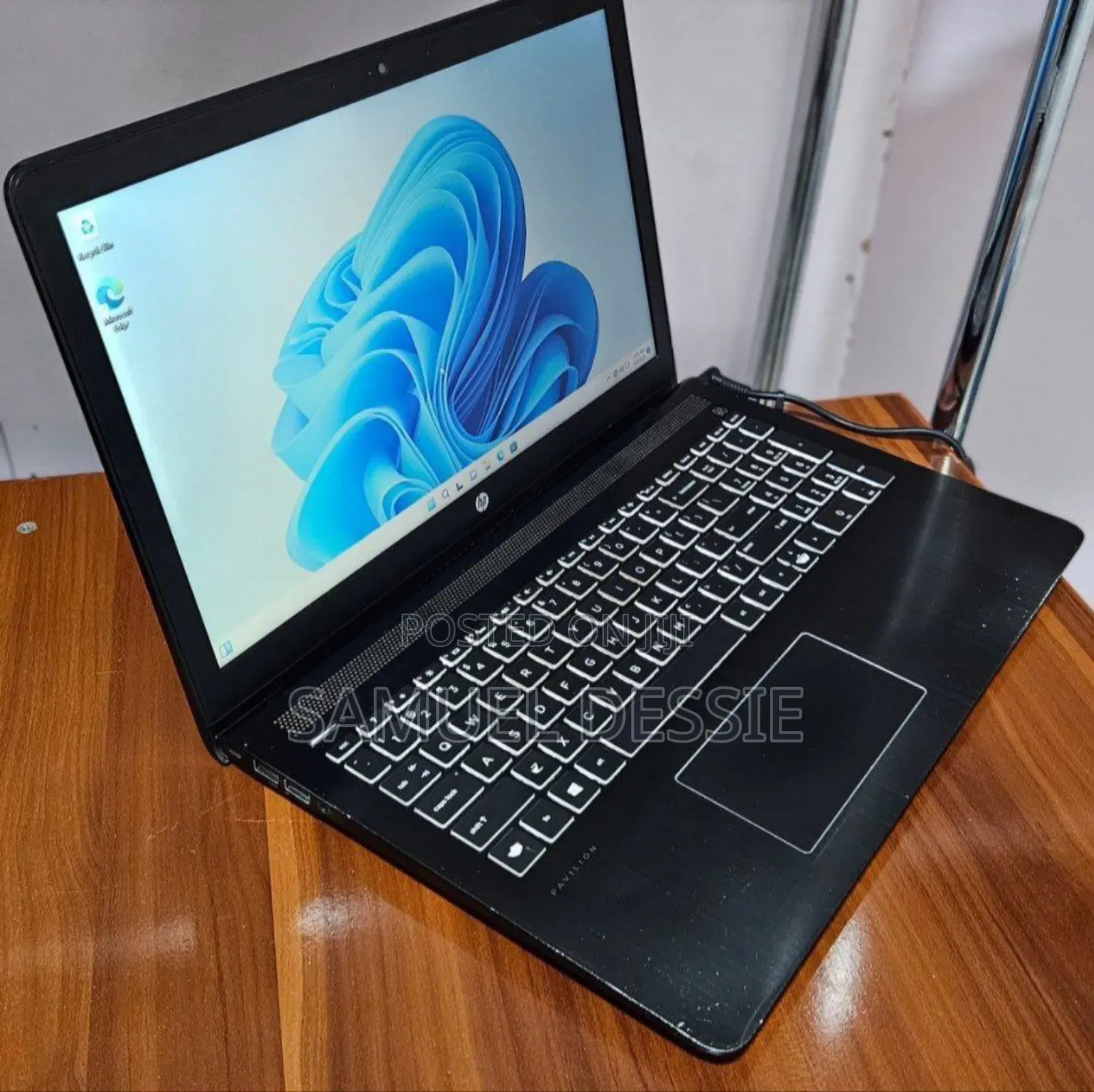 New Laptop HP Pavilion 15 8GB Intel Core I7 SSD 512GB