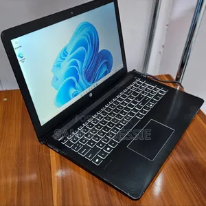 New Laptop HP Pavilion 15 8GB Intel Core I7 SSD 512GB
