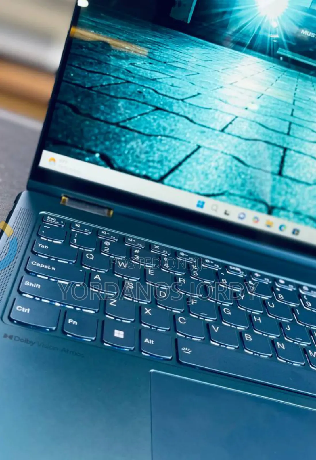 New Laptop Lenovo Yoga 7 15ITL5 16GB Intel Core Ultra 7 SSD 512GB