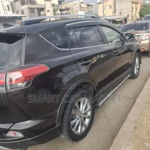 Toyota RAV4 2018 Black