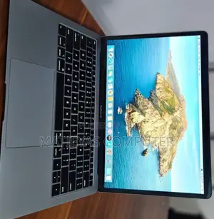 New Laptop Apple MacBook Air 2019 8GB Intel Core I5 SSD 128GB