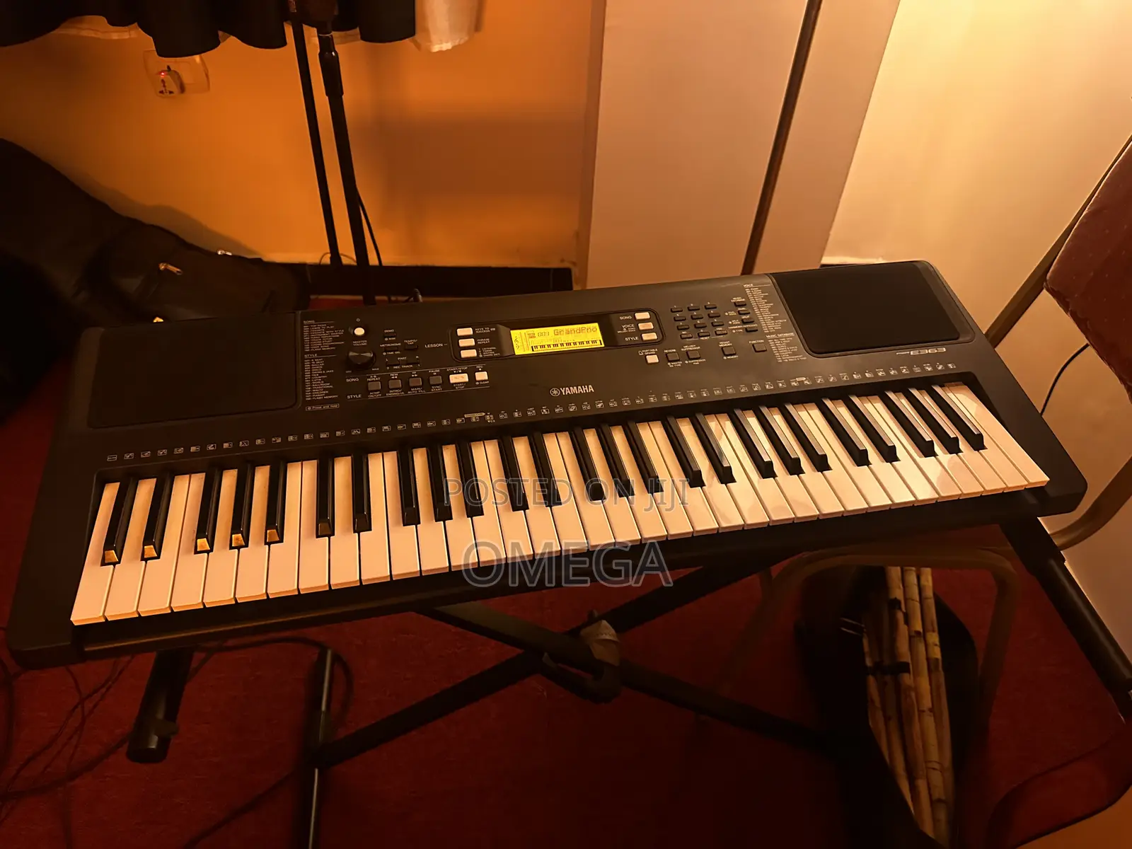 Yamaha Keyboard PSR E363