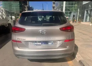 Hyundai Tucson Limited FWD 2019 Gold
