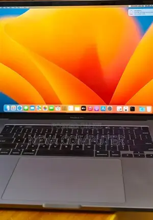 New Laptop Apple MacBook Pro 2019 16GB Intel Core I7 SSD 512GB