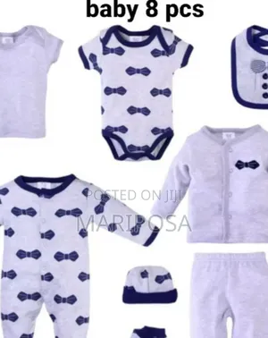 Photo - New Born Baby 8 Piece Package