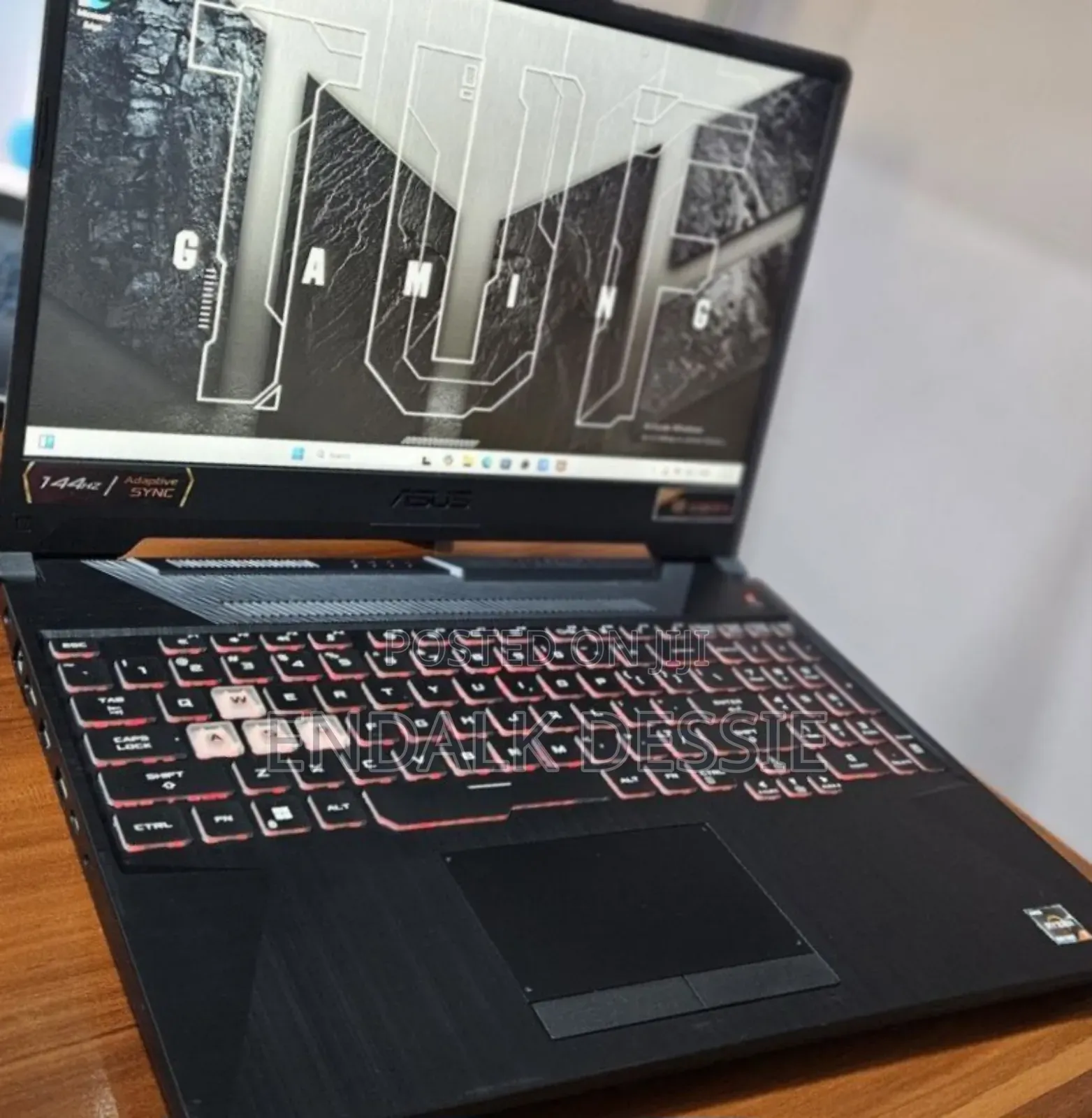 New Laptop Asus 16GB AMD Ryzen 7 SSD 512GB