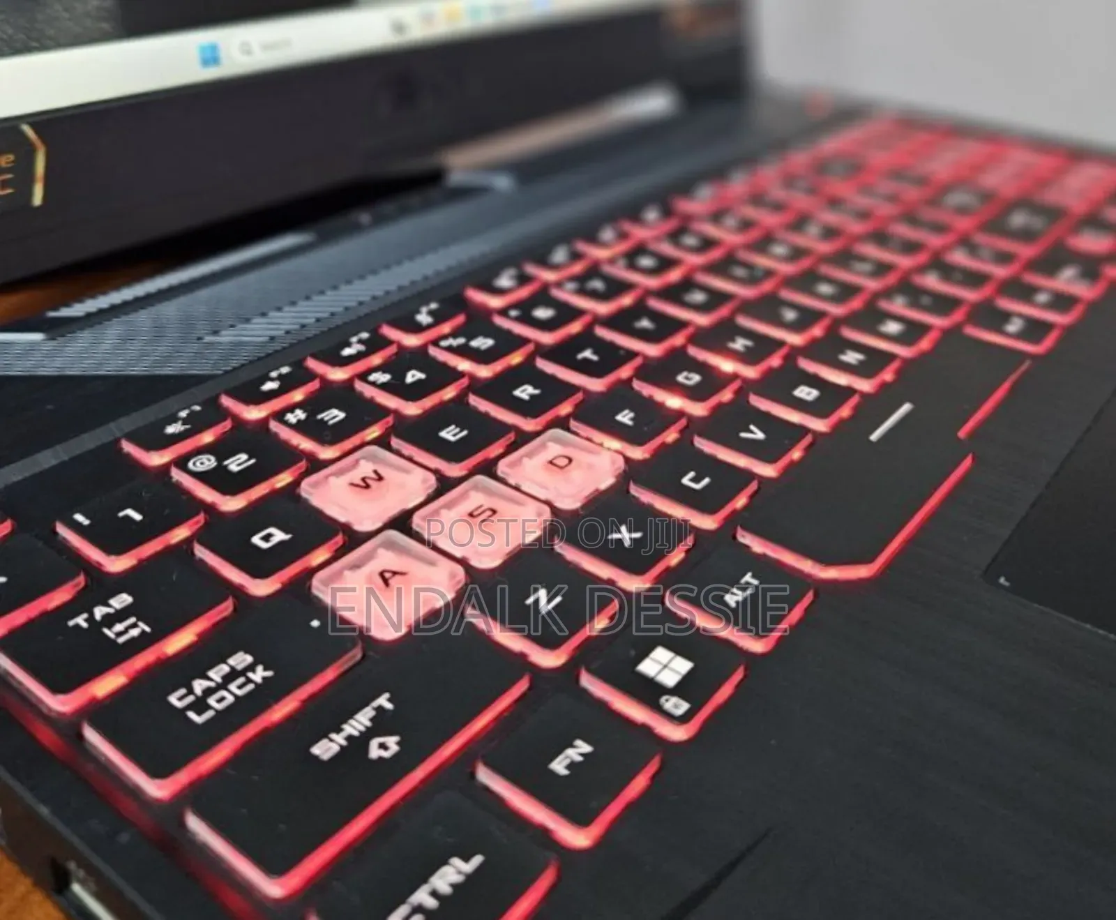 New Laptop Asus 16GB AMD Ryzen 7 SSD 512GB