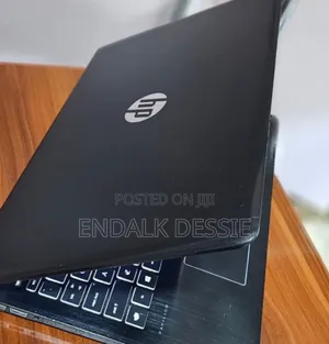 New Laptop HP 8GB Intel Core I7 SSD 512GB