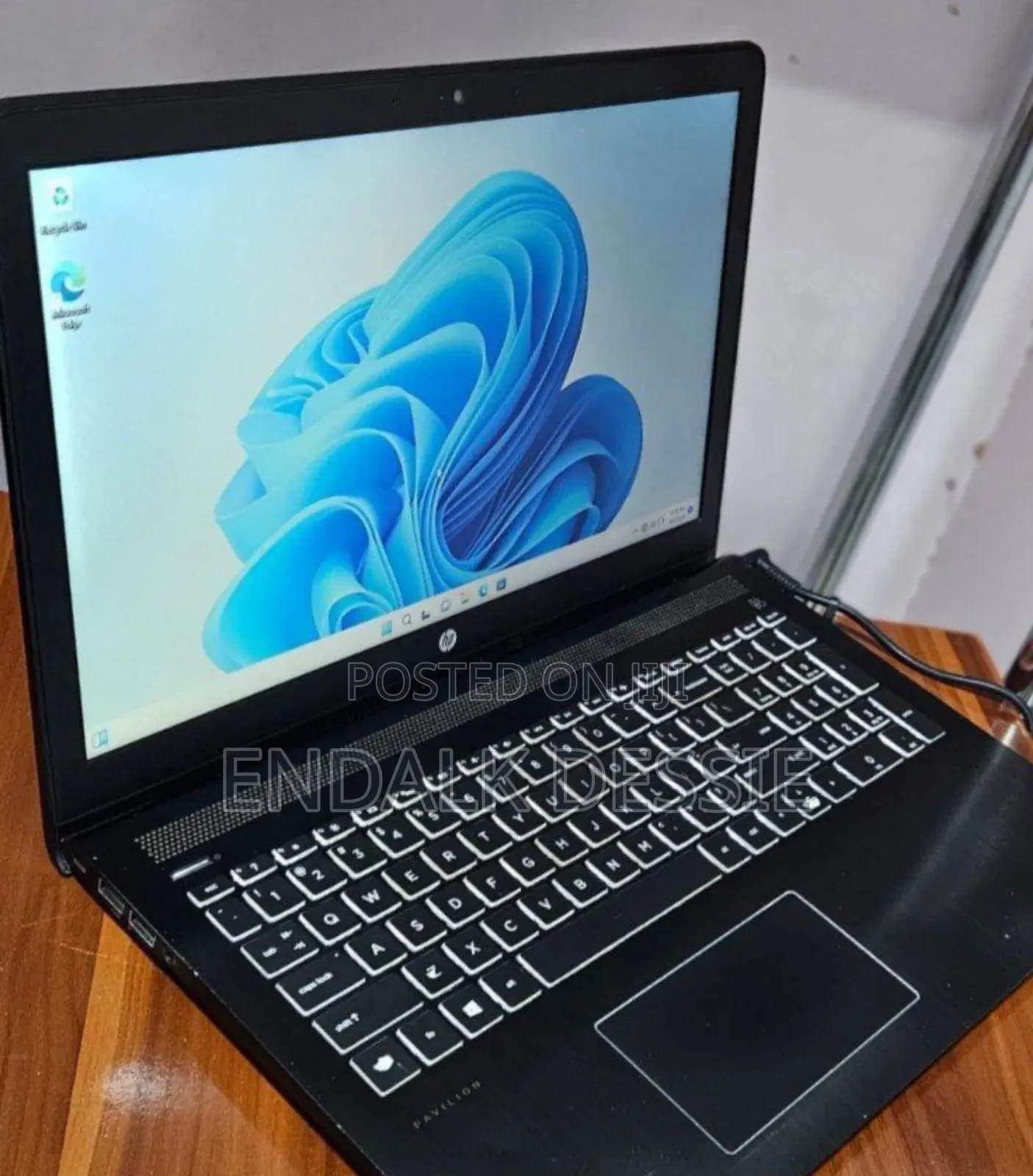 New Laptop HP 8GB Intel Core I7 SSD 512GB