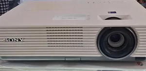 Enew Arrival 
Sony VPL-Dx221 Projector 
1 Piece Remains 
Reso