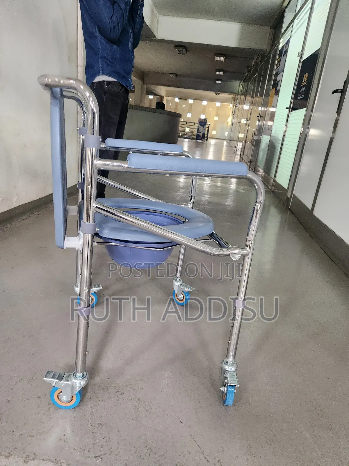 Commode Wheelchair煞星wheelchair煞是toilet Wheelchair三級commode Wheelchair
