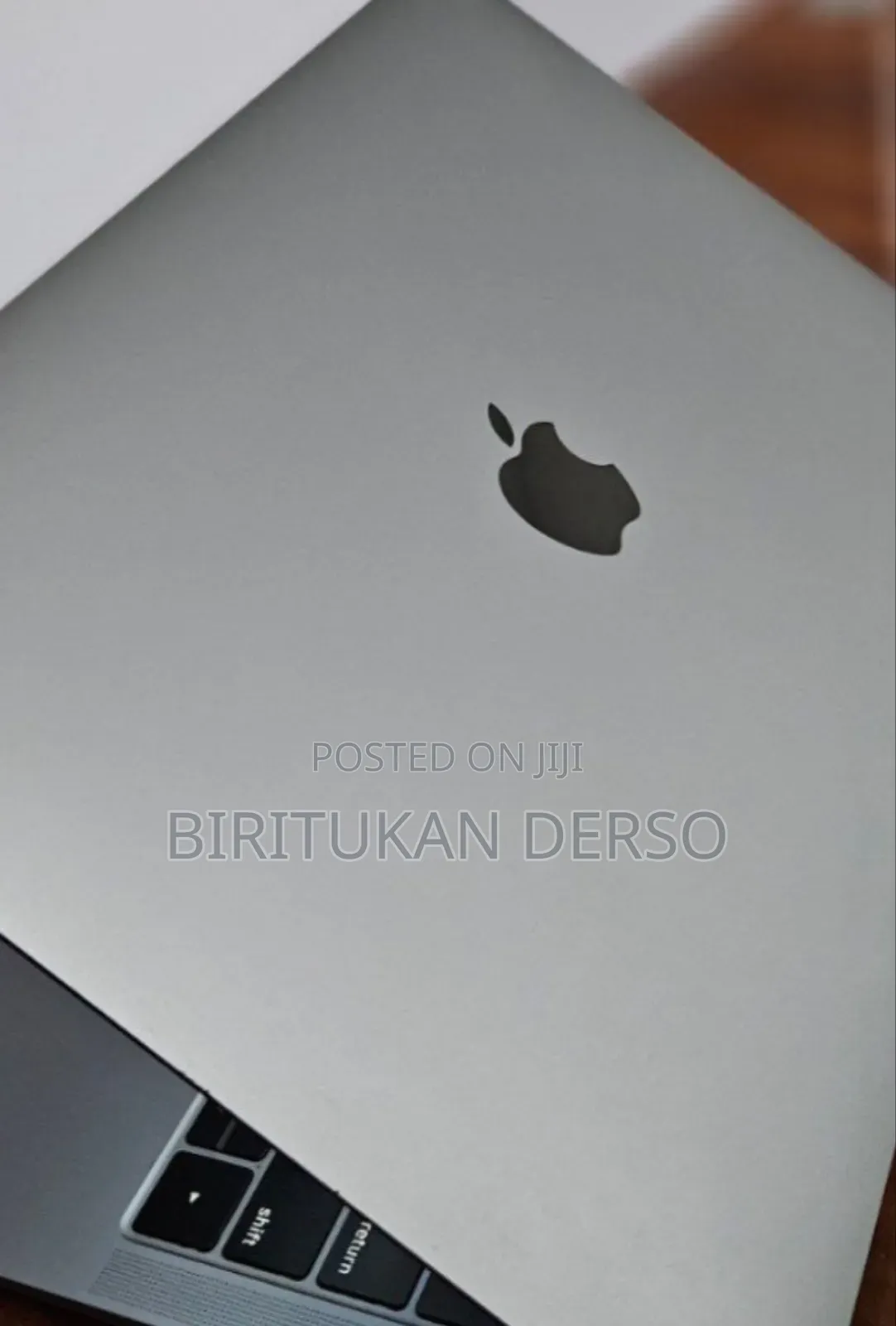 New Laptop Apple MacBook Pro 2019 8GB Intel Core I5 SSD 128GB