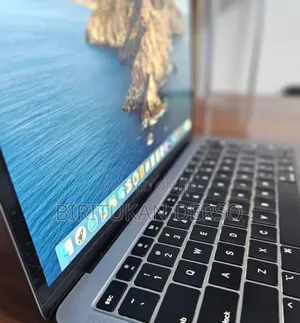 New Laptop Apple MacBook Pro 2019 8GB Intel Core I5 SSD 128GB