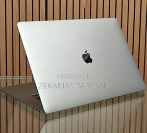 New Laptop Apple MacBook Pro 2019 16GB Intel Core I7 SSD 512GB