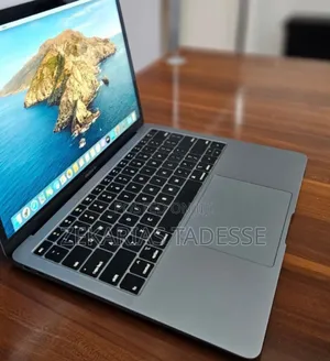 Photo - New Laptop Apple MacBook Air 2019 16GB Intel Core I5 SSD 512GB