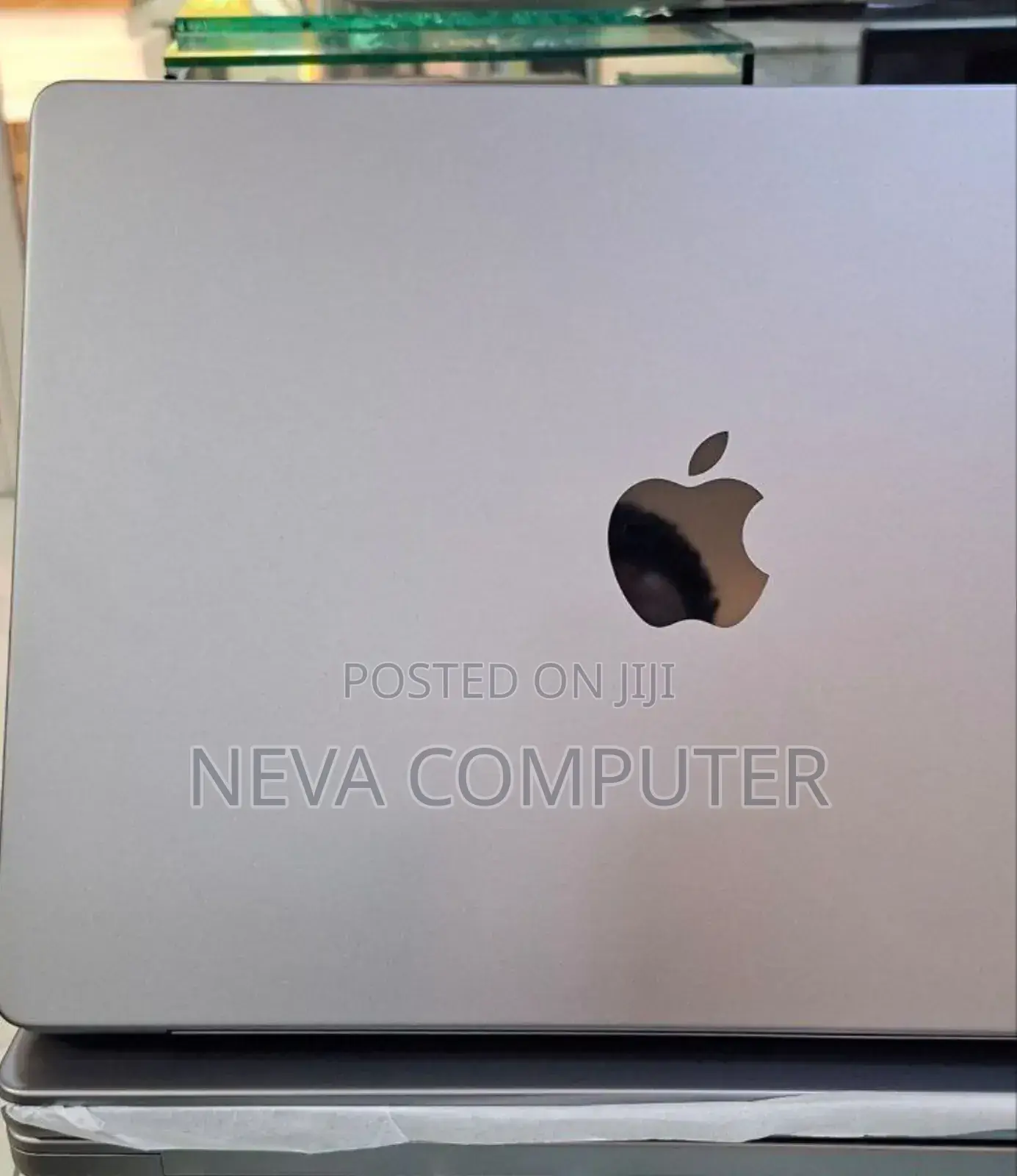 New Laptop Apple MacBook Pro M1 32GB Apple M1 Pro SSD 512GB